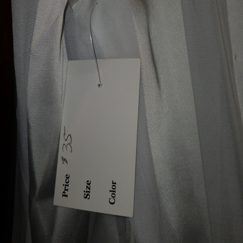 NWT sheer top - Picture 4 of 7